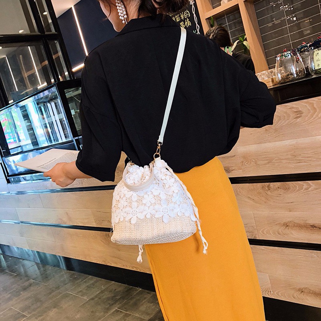 Vrouwen Handtas Zomer Strand Bloem Stro Emmer Tas Jute Flap Tassen Blad Decoratie Schoudertassen Met Kant Сумка Женская # srn