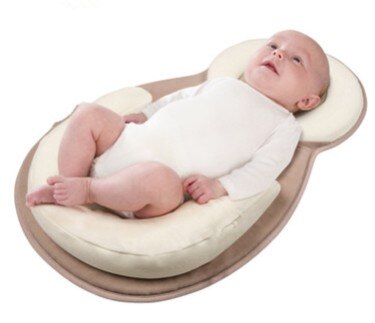 Baby stereotyper pude spædbarn nyfødt anti-rollover madras pude i 0-12 måneder baby sovepositionering pad vatpude: B