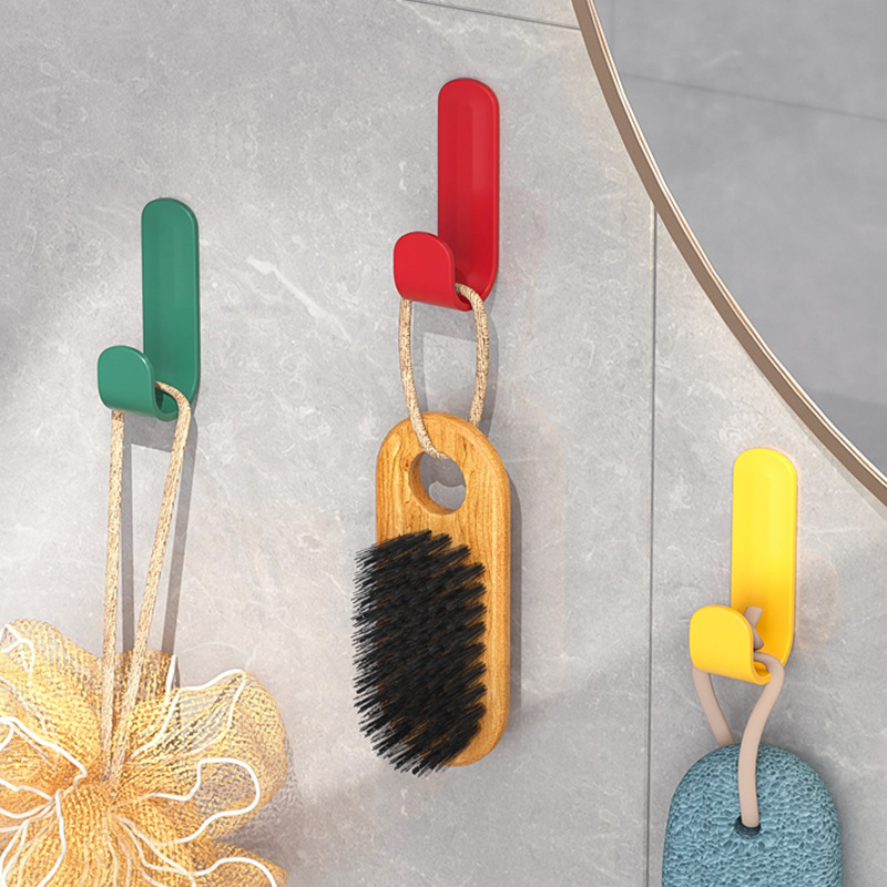 6 stks/set J-vormige Zelfklevende Haken Plastic Deur Muurhangers Snoep Kleur Sterke Haak voor Keuken Badkamer Slaapkamer Hal