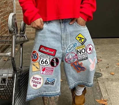 Y2K Jeans hombres mujeres Hip Hop dibujos animados gráficos ropa de calle Retro Patchwork Denim corto Retro azul suelto Denim Fitness pantalones cortos casuales: XXL / Beige