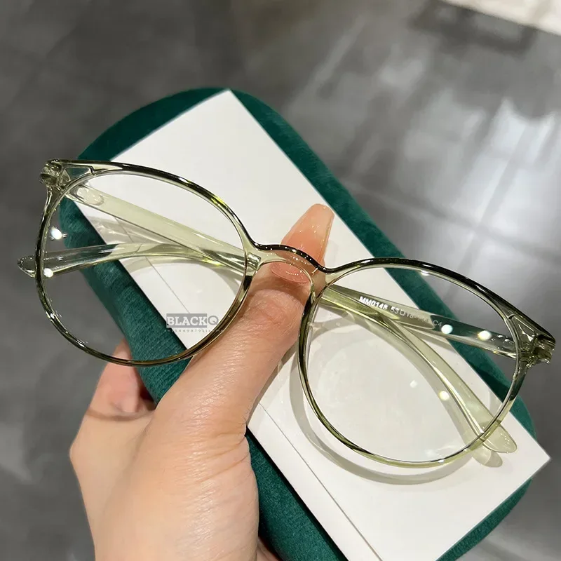 Unisex Round Myopia Glasses Ultralight Men Women Short-sighted Eyewear Blue Light Minus Diopter Eyeglasses Retro HD Lens Glasses