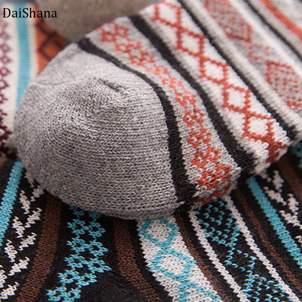 DaiShana 1 paar Casual Man Zachte Dikke Warme Sokken Konijn Wol Blends Warme Winter Sokken Man Retro Stijl Kleurrijke Ademend sokken