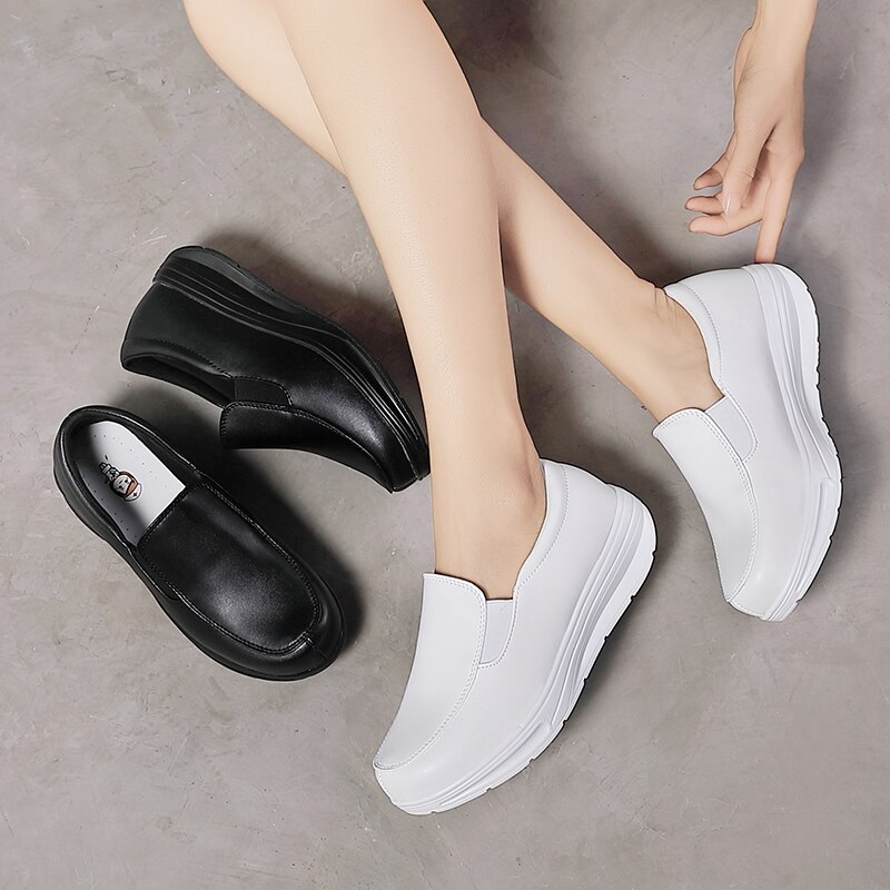 Women&#39;s Loafers Nurse Work Walking Shoes Wedges Shake Shoes