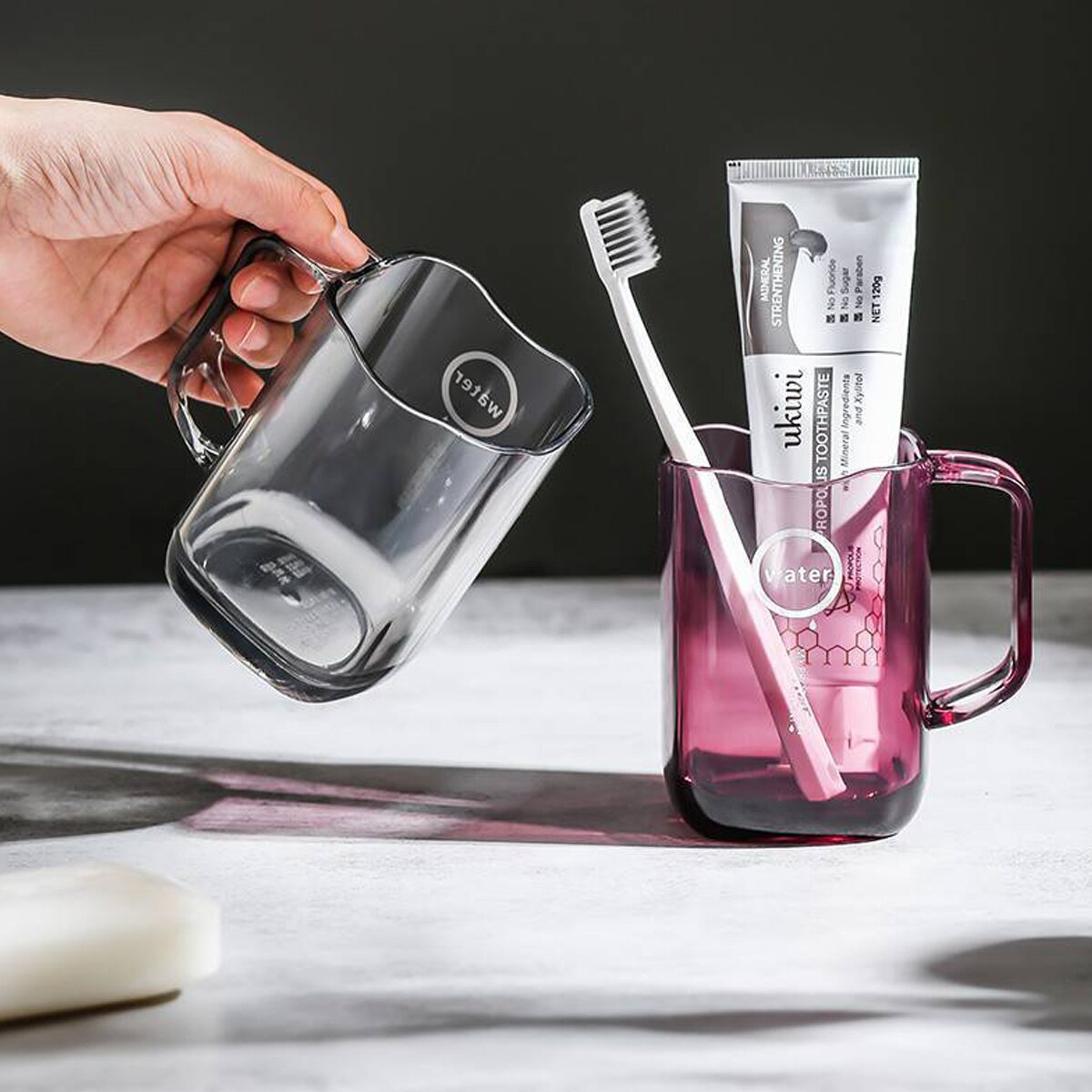 Vaso de baño de plástico nórdico con soporte para cepillo de dientes, herramienta para lavar y beber, para el hogar