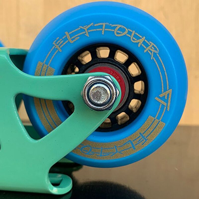 Freeline Roller Road Driftboard Maple Split Portable Skateboard 82A PU Drift Board Wheel Anti-Skid Skateboard,Blue