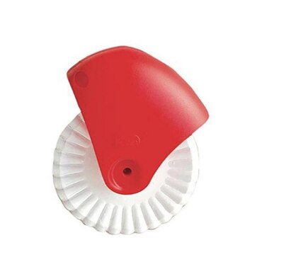 Pastry Cutting Wheel Rolling Wheel Manual Pastry Cutter Roller Cutter Noodle Tool Baking Tool Kitchen Pastry Cutting Tool LXX: Pastry cut
