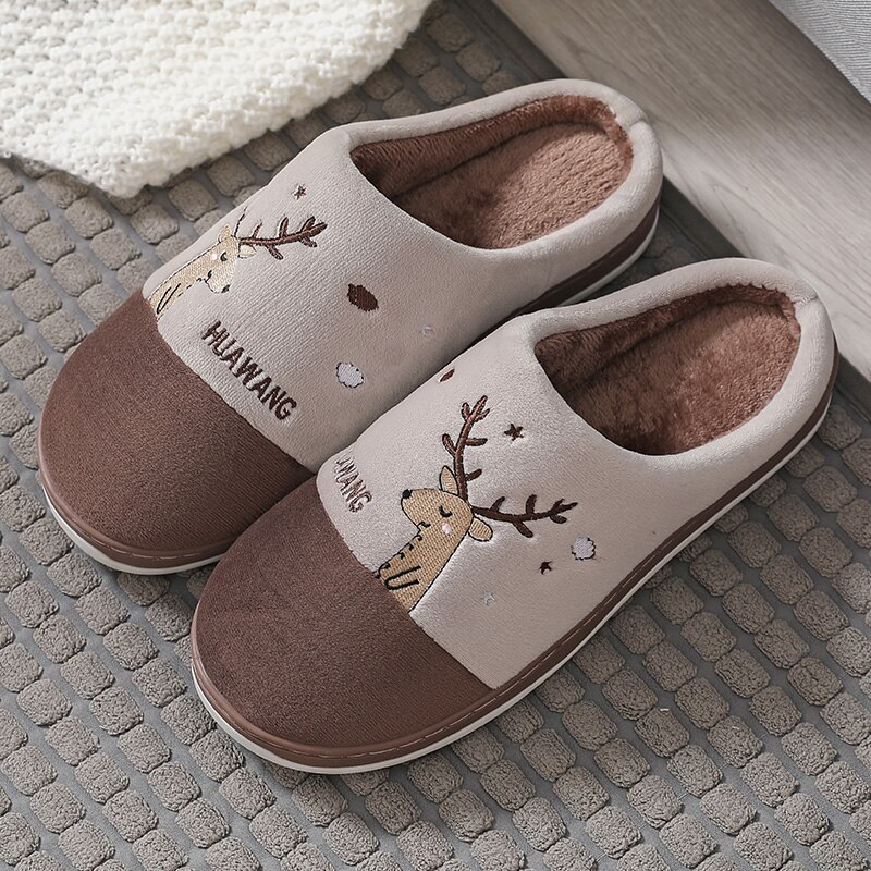 Cerf hiver avec des pantoufles de coton pour les femmes intérieur belle pantoufles d'hiver: Chocolat / 38-39