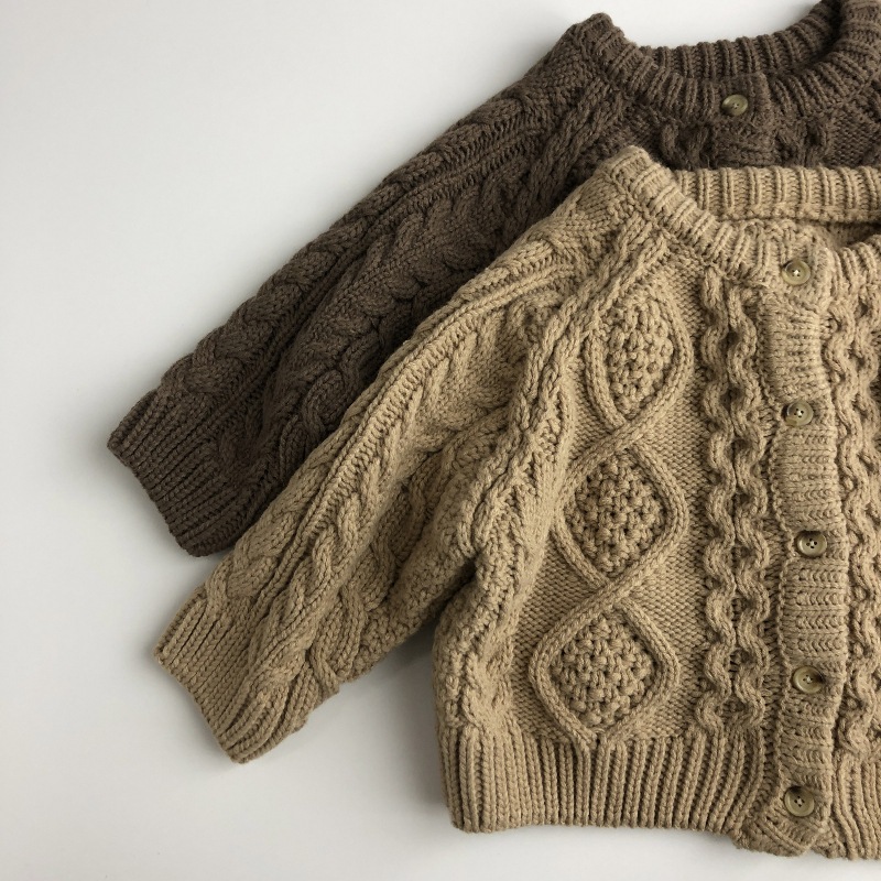Stile coreano nuovi bambini invernali maglioni lavorati a maglia Cardigan tinta unita cappotti bambini bambini addensare maglioni Casual maglioni