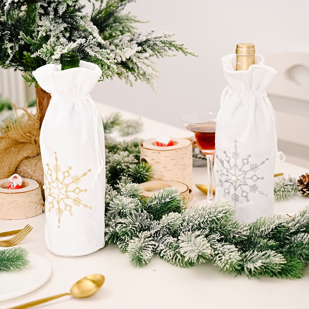 Winter Decoration Christmas Wine Bottle Cover Bags Delicate Snowflake Pattern Wine Bottle Holders