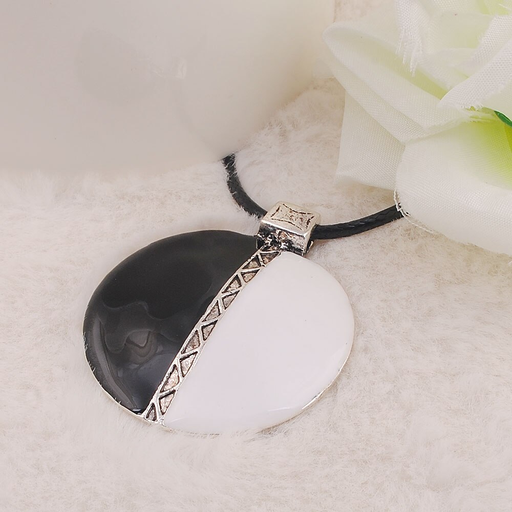 Collier rond en émail pour femmes, accessoires de bijoux de fête Style Steampunk