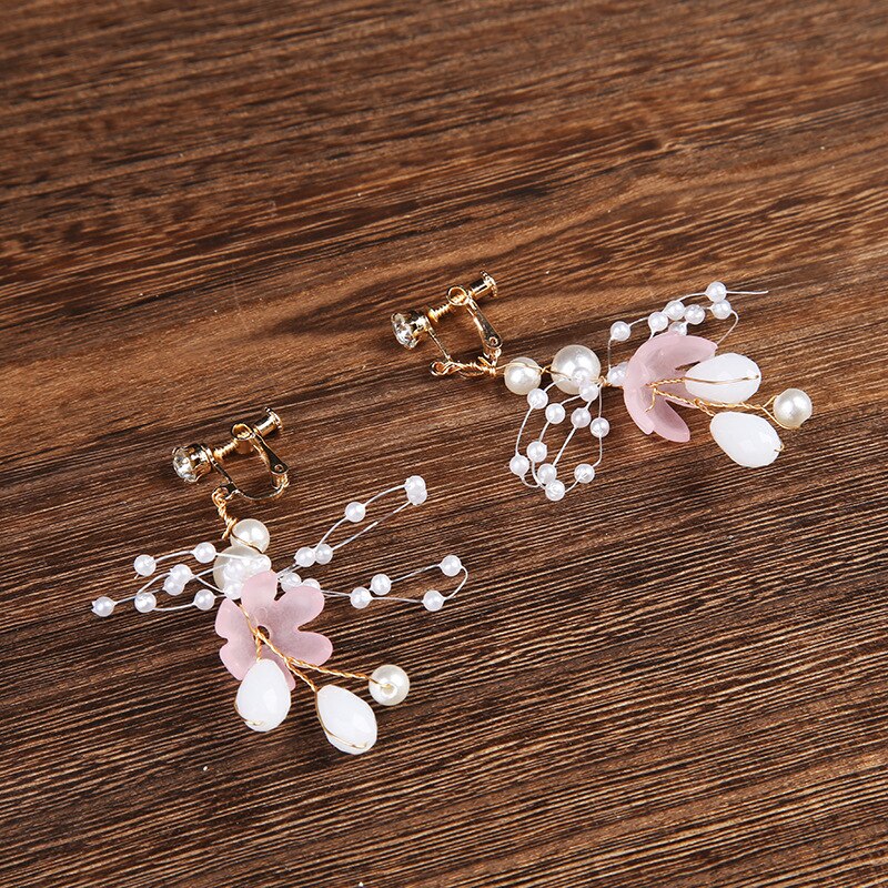 Girl Headband Princess Tiara Crown Decoration Bride Bridesmaid Wedding Girl Wreath Fresh and Beautiful Head Flower Kids Headwear: Pink-Ear clip