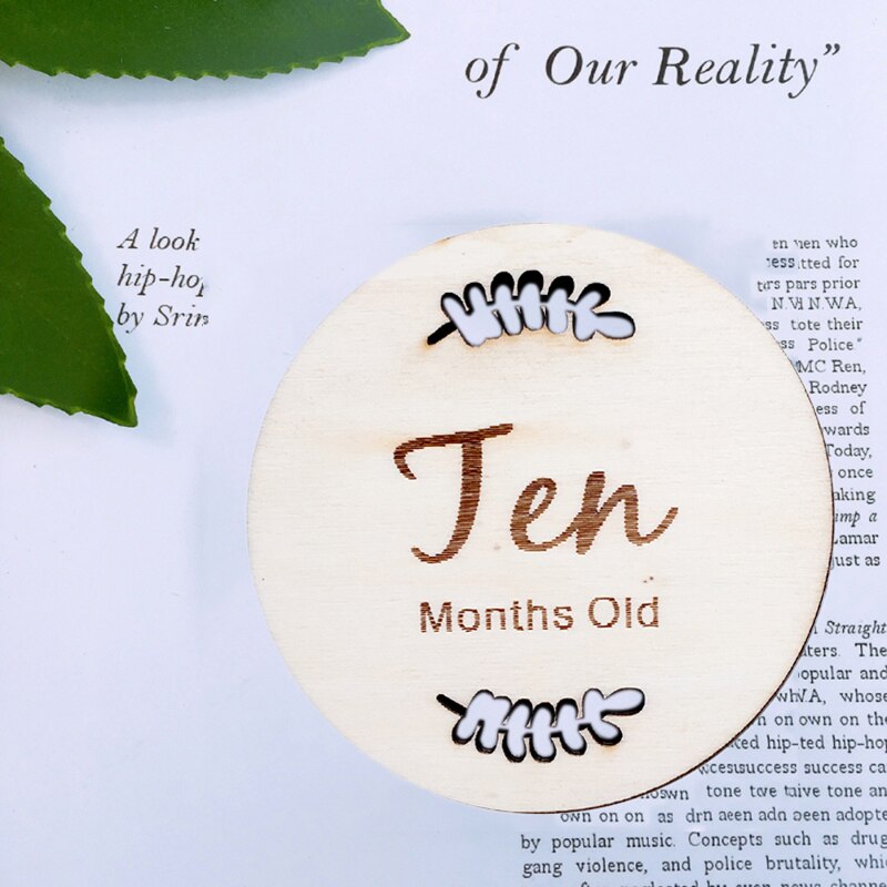Household Baby Monthly Milestone Wooden Cards Baby Photography Props Home Milestone Card(Leaf Pattern,English Twelve): B10