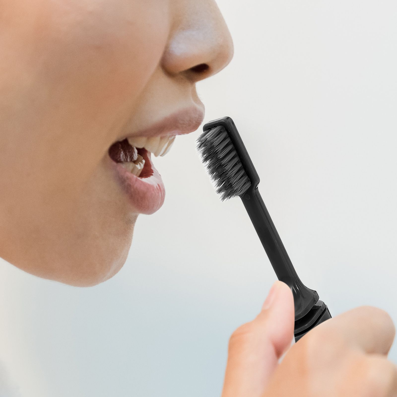 10-delige draagbare tandenborstel Zachte haren Opvouwbaar Stofdicht Reisvriendelijk Lichtgewicht grijze kleur tandenborstelset Campingzak