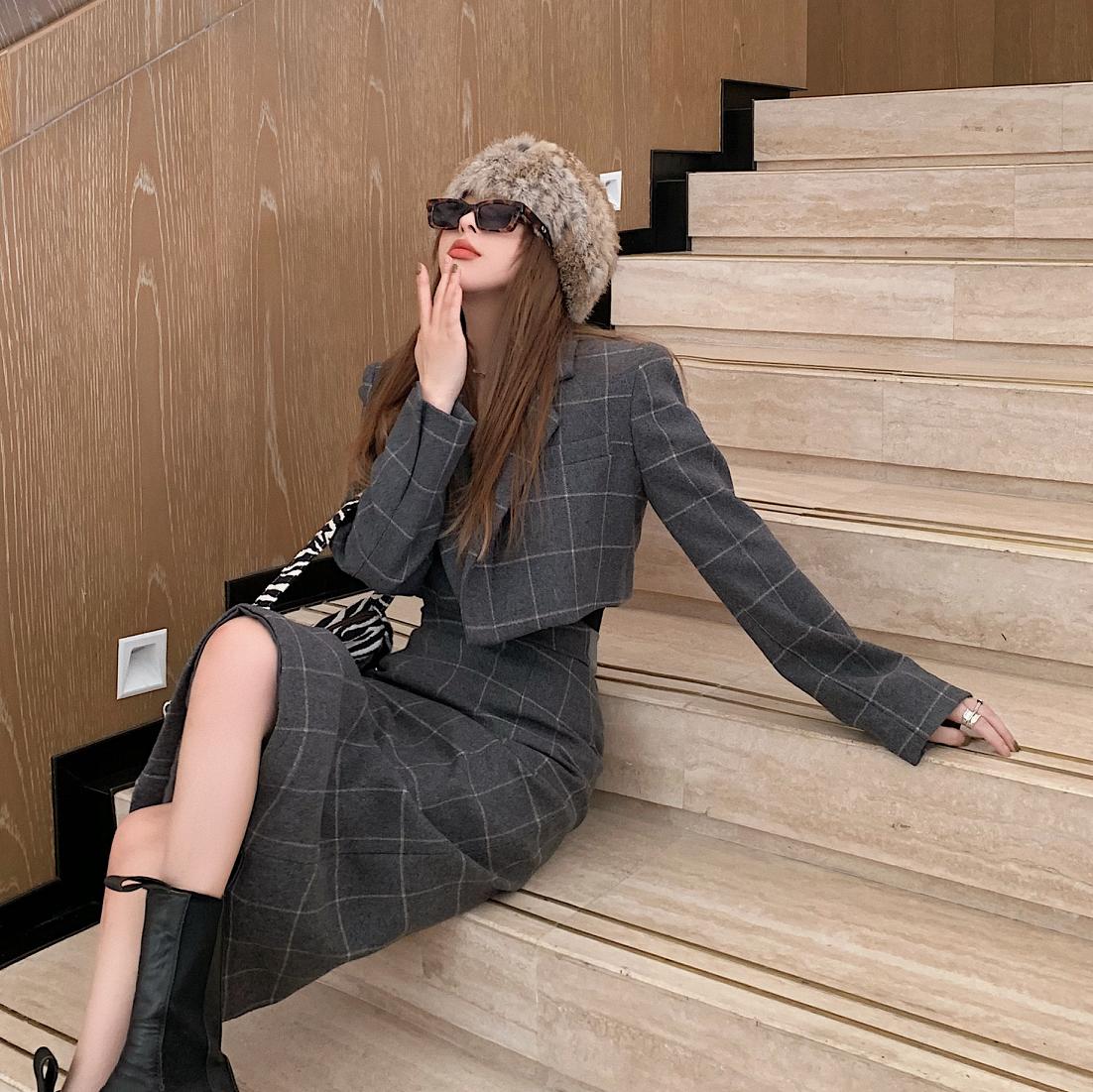 Traje de falda a cuadros Vintage para mujer, Chaqueta corta de lana, falda ajustada, conjunto de dos piezas de oficina, ropa de Corea para mujer, primavera y otoño