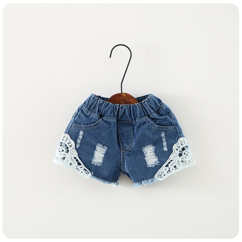 Spetskant tjej shorts sommar barnkläder mjuka tjejer hål shorts 2 färger barn korta byxor resår midja tjejkläder: Mörk färg / 130- höjd 105-115cm