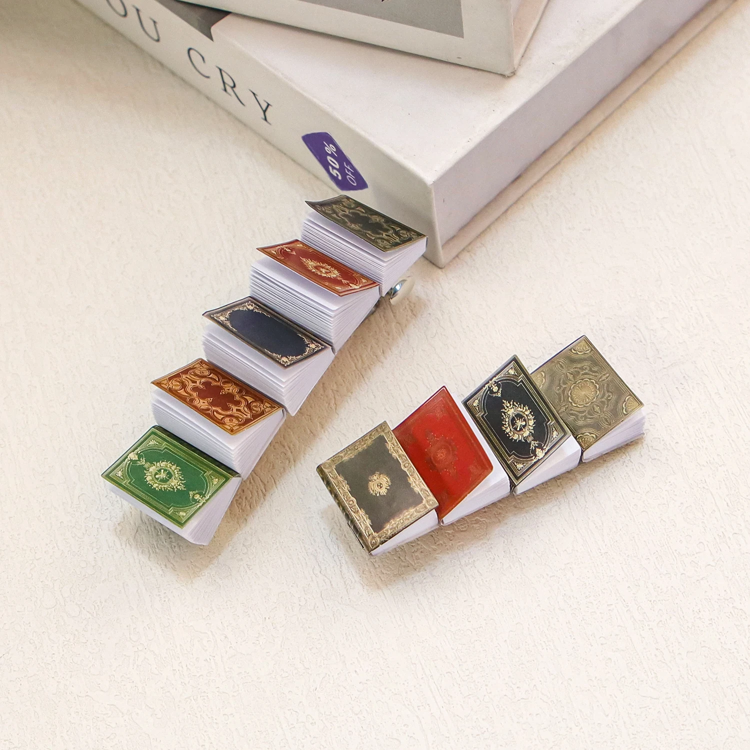 1 Stuk Miniatuurboek Haarclip Boek Liefhebber Vierkant Hoofddeksels Klassiek Boek Haarclips Paper Boek Haarclip Barretvoor Meisjes Vrouwen