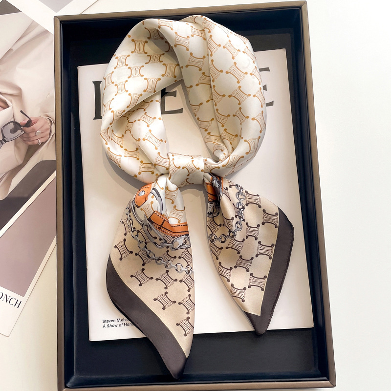 Novo luxo cavalo padrão lenço quadrado de seda das mulheres cetim macio hairband lenço escritório hijab bandana foulard saco fitas presente: Verde
