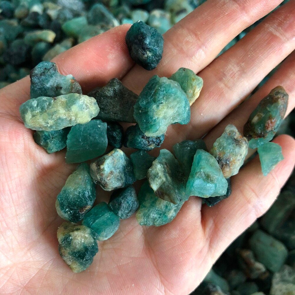 Piedra preciosa verde de esmeralda de tamaño variado, piedra verde para la fabricación de 1 kg de joyas y grandierita, curación del Tesoro, meditación