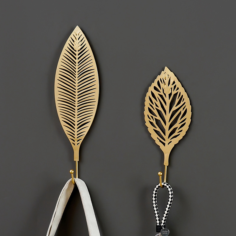 Gold Leaf Shape Hanging hooks Punch-Free Wall Hanger Hanging Storage Rack For Towel Cloth Self Adhesive Household Organizer