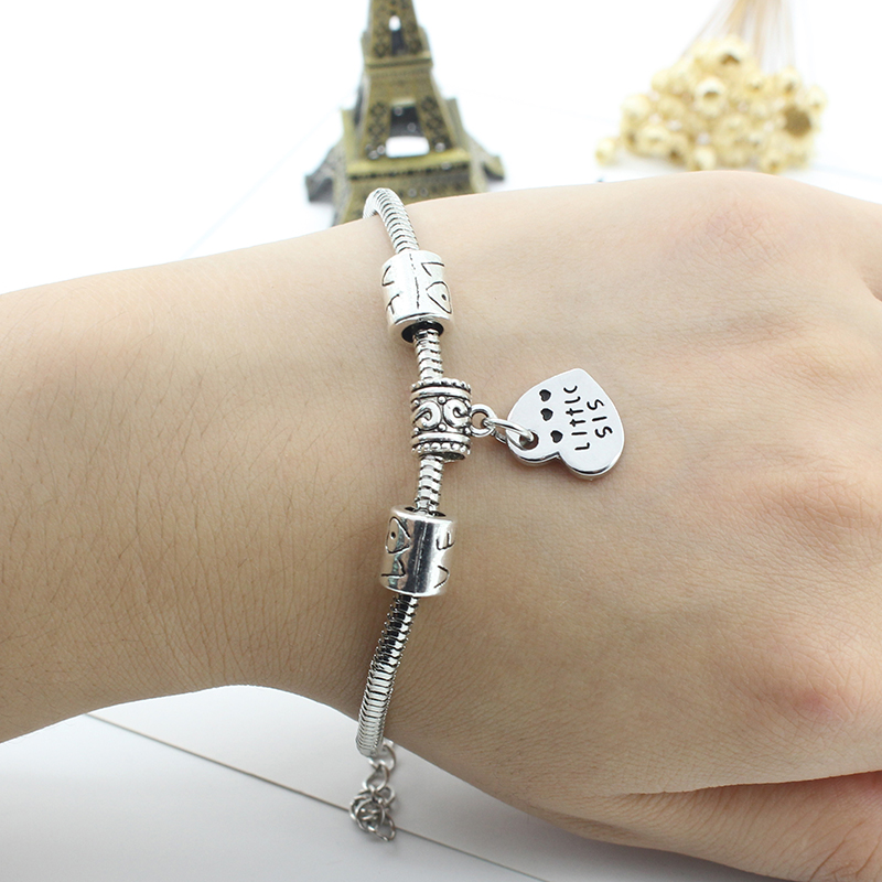 Juego de 3 piezas de pulseras para hermanas, colgante de corazón para hermanas grandes, medianas y pequeñas, cadena de mano de Metal de amistad, joyería de para chica