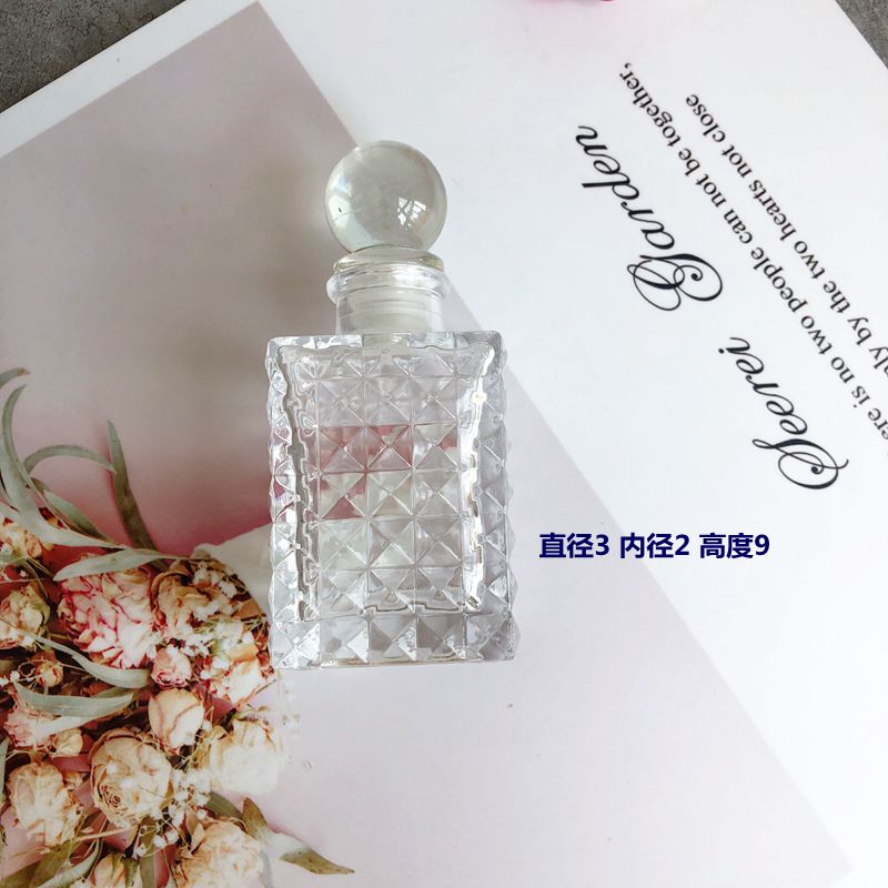 Flacon de parfum en Relief losange français, bouteilles en verre de cristal simples, stockage d&#39;essence d&#39;aromathérapie, Vintage, ornement de bouteille de commode: G-2.5x8cm