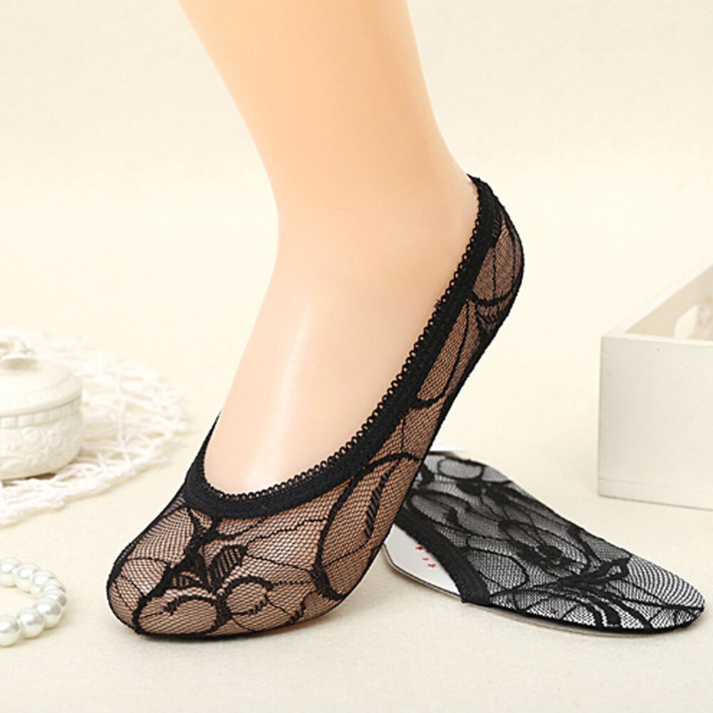 Spring Summer Women's Socks Lace Thin Non-Slip Silicone Invisible Girls Woman Ankle Socks Peas Shoes Low Cut Socks: 6