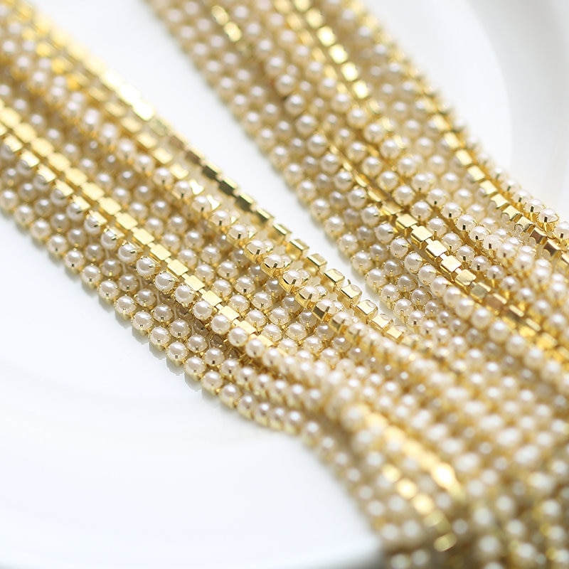 Parel ketting 10 yards/zak Kristal Glas 2mm 3mm Golden Base Cup Close Rhinestone Chain Apparel naaien Stijl diy Ac