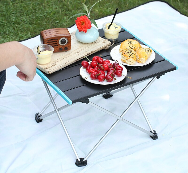 Outdoor Lightweight Aluminum Alloy Folding Table Camping Portable Barbecue Table Self-driving Fishing Table Camping Table