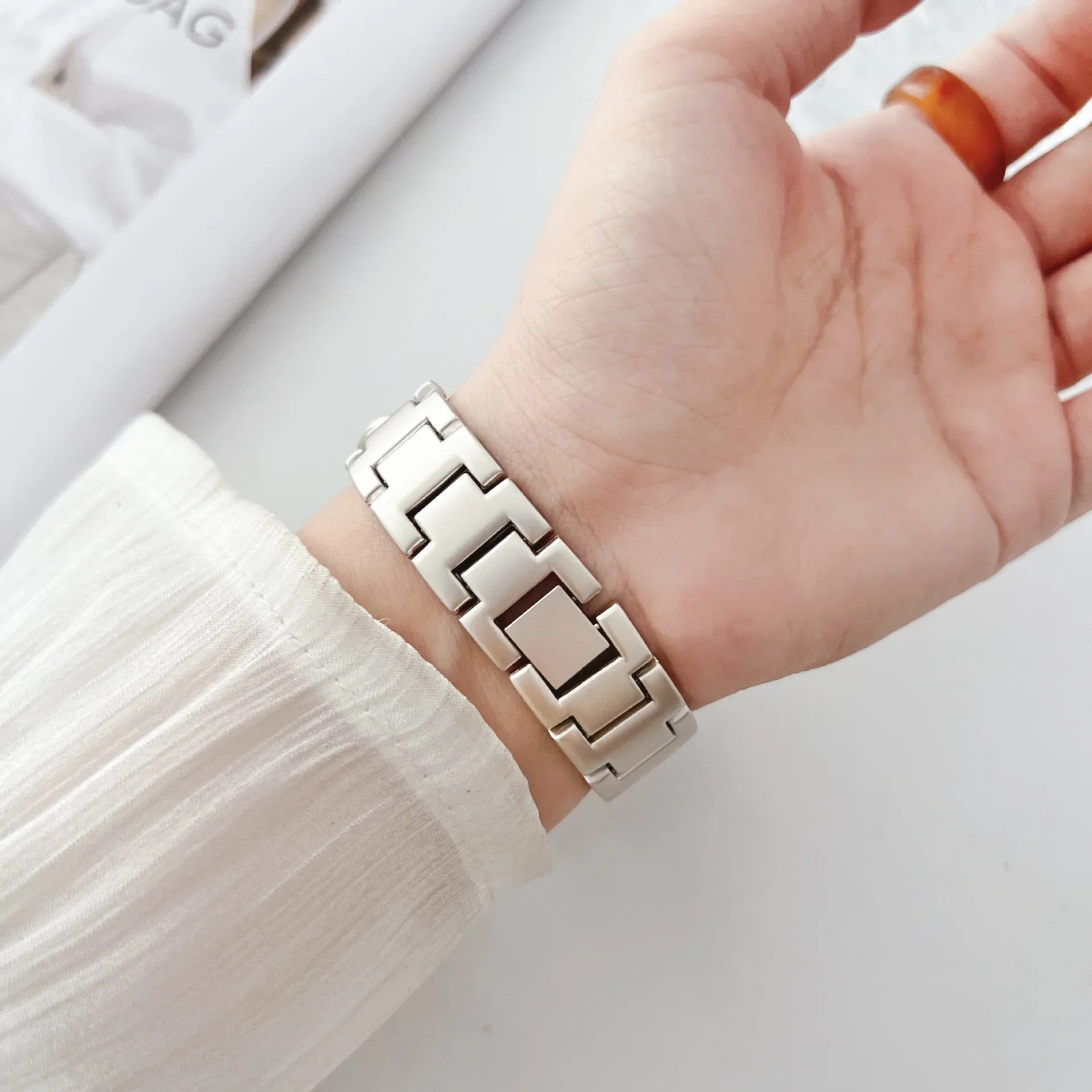 Correa de Metal para Apple Watch Ultra 49mm 10 9 8 7 banda 42mm 45mm 46mm pulsera de cinturón para mujer iWatch Series 6 SE 40/41/44mm