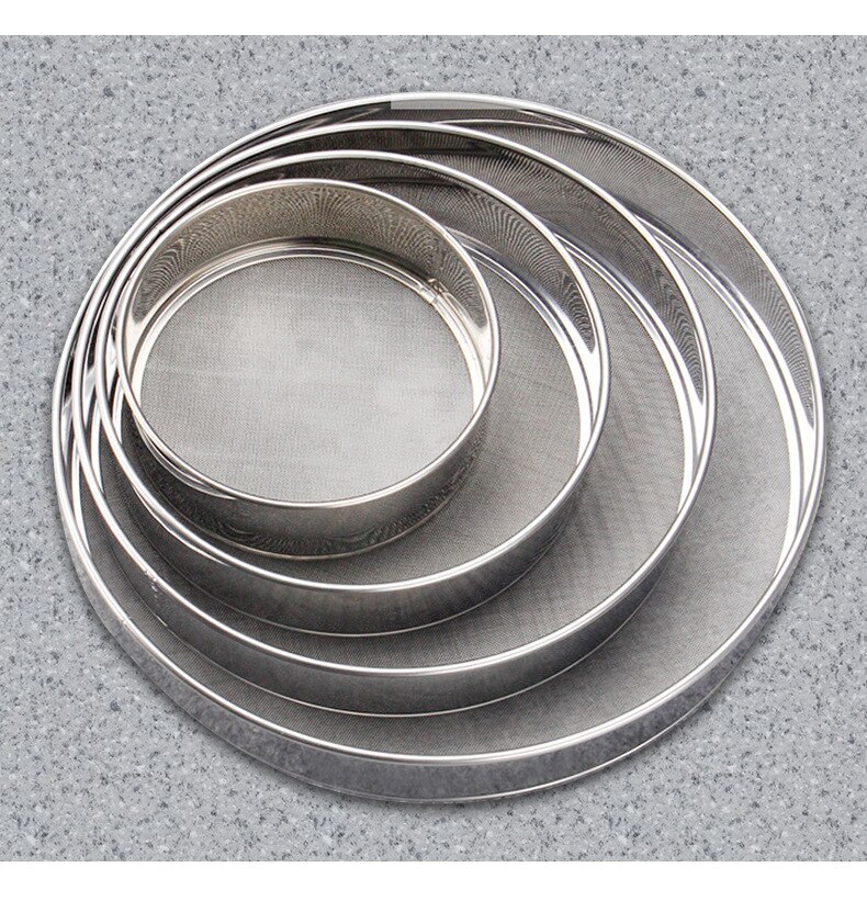 Stainless steel flour sieve hand-held round flour sieve baking tool kitchen 40 mesh superfine flour sieve sieve: 30CM
