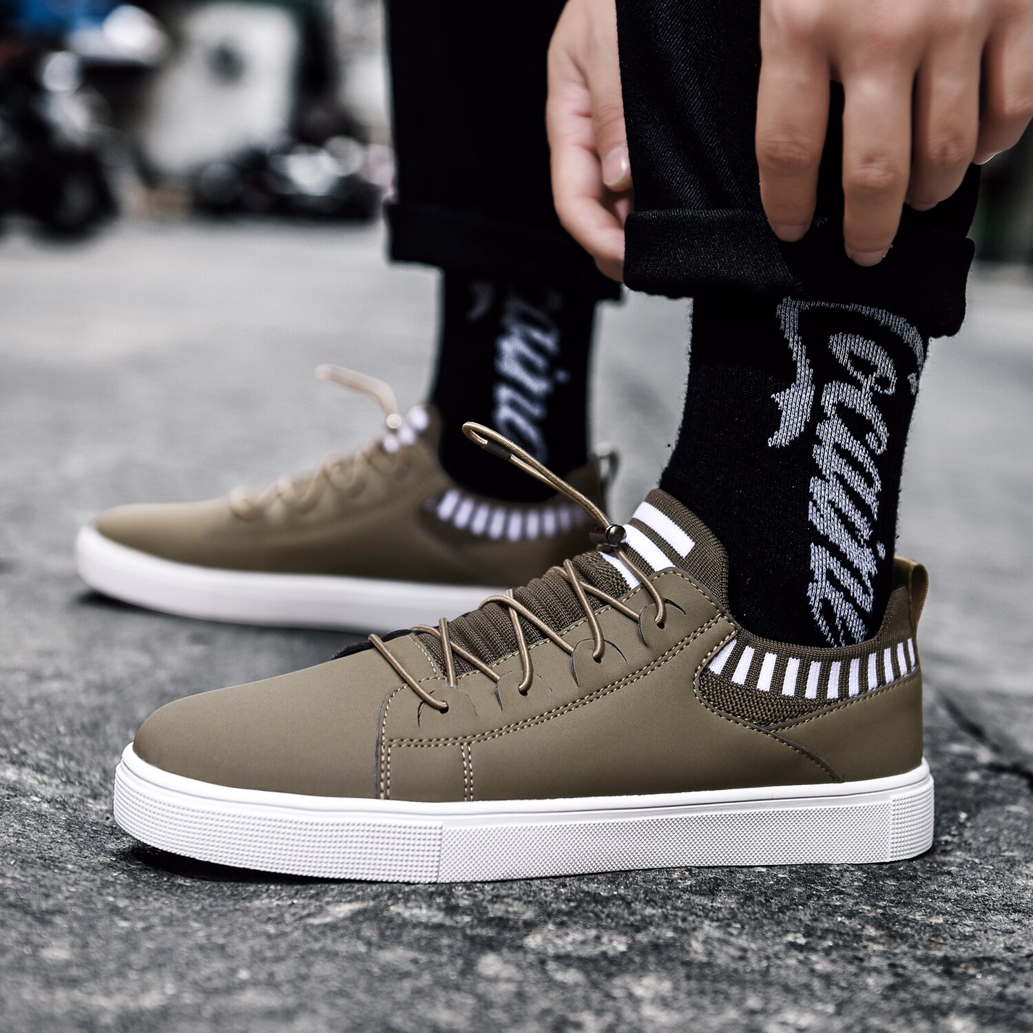 Walking Shoes Men Casual Shoes White Sneakers summer canvas shoes men Black shoes men Sneakers men Shoes Trainers