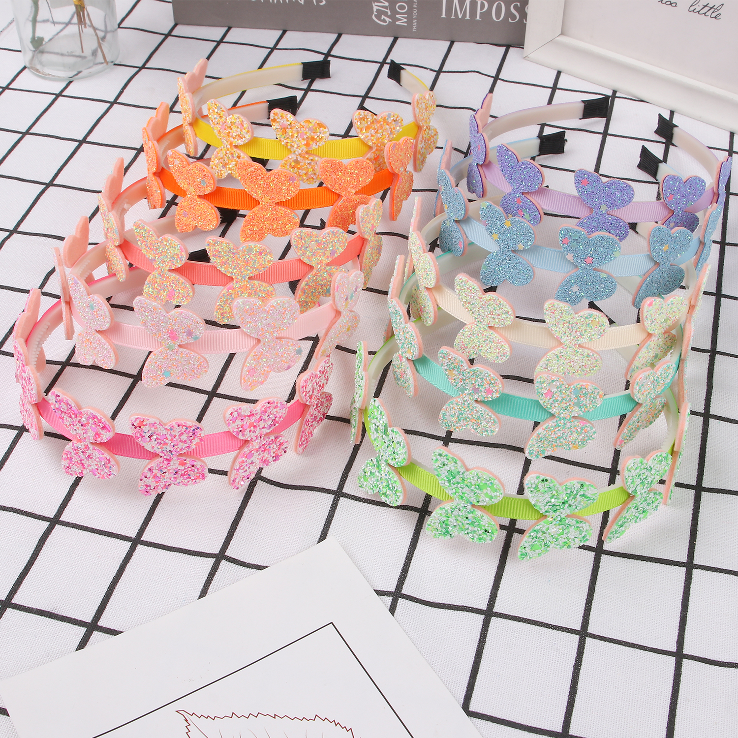 Diademas de mariposa para niñas, diadema brillante con forma de mariposa, diademas con dientes de plástico, accesorios para el cabello para niñas y niños