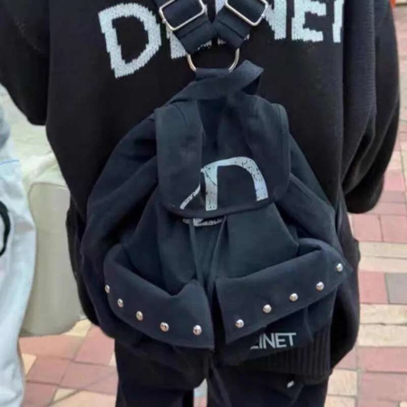 Mochila con cordón de lona con remaches para hombre y mujer, bolso decorativo de gran capacidad, sencillo, informal, Unisex, Y2k, con dos bolsillos