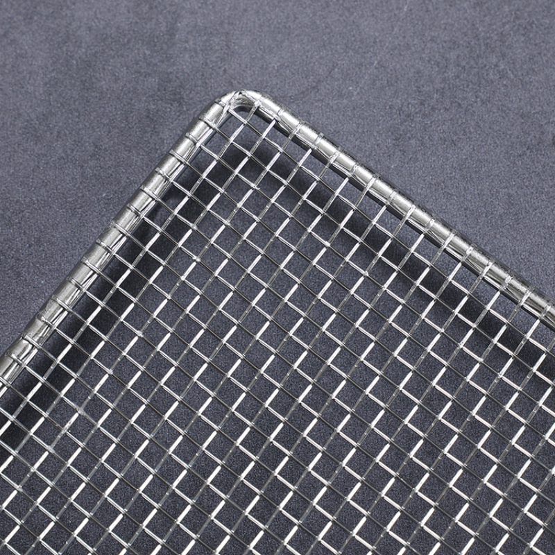 304 Food Grade Stainless Steel Mesh Barbecue Grill with Feet Oil Draining Circular Square Mesh Grill