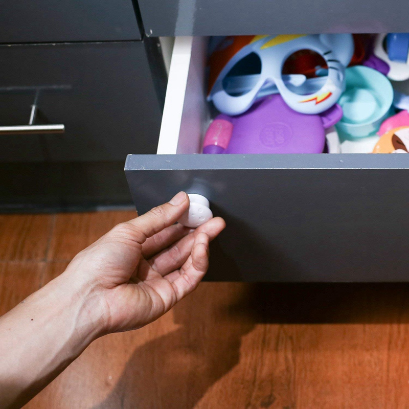 Magnetic Cabinet Lock Key Replacement - Super Magnet For Most Brand Children'S Cabinets And Drawer Locks, Keychain 2 Package Key