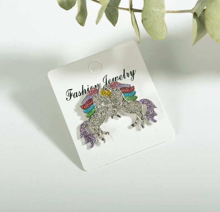 Nette Einhorn Halskette Karikatur Pferd Schmuck Zubehör Für Mädchen freundlicher freundlicher Frauen Party Ebene Anhänger Armbinde einstellen: Nachgemachter Rhodium überzogen