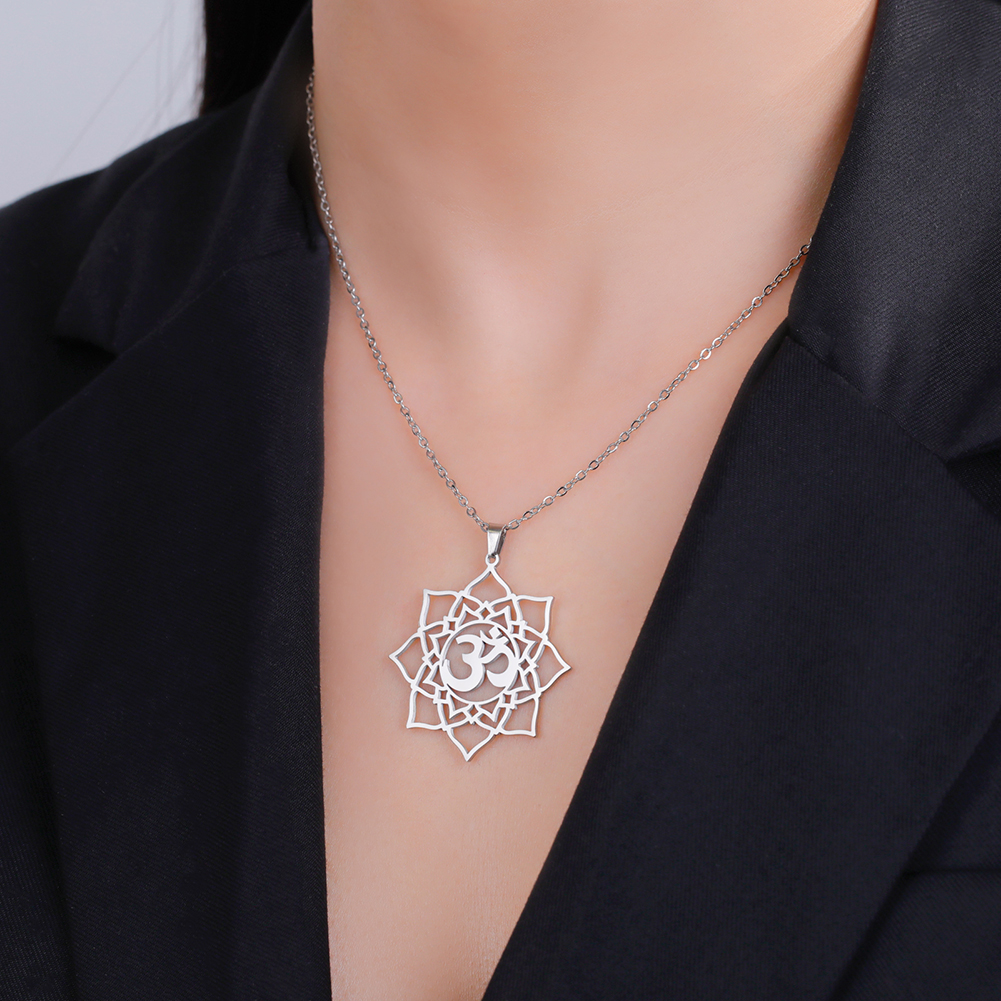 Lucktune-collar con colgante de símbolo de loto de OM Yoga Chakra para mujer Budismo de acero inoxidable Hindu Amuleto Collar de cadena de joyería