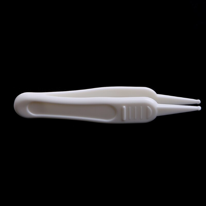 Pince à épiler de nettoyage de nombril de nez d'oreille de soin de bébé pince de nettoyage en plastique