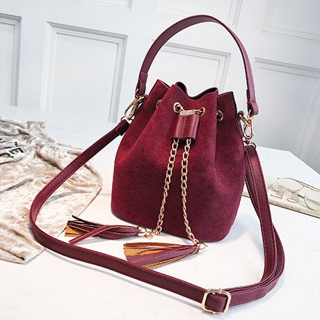 Mini bandoulière sacs à main mignon daim seau sac organisateur petit gland en cuir PU femmes sacs à bandoulière Bolsos: red
