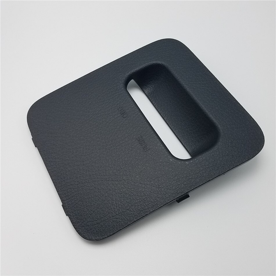 Til sorento 12-  sikringsdæksel trimpanel 84752-2 p 105va