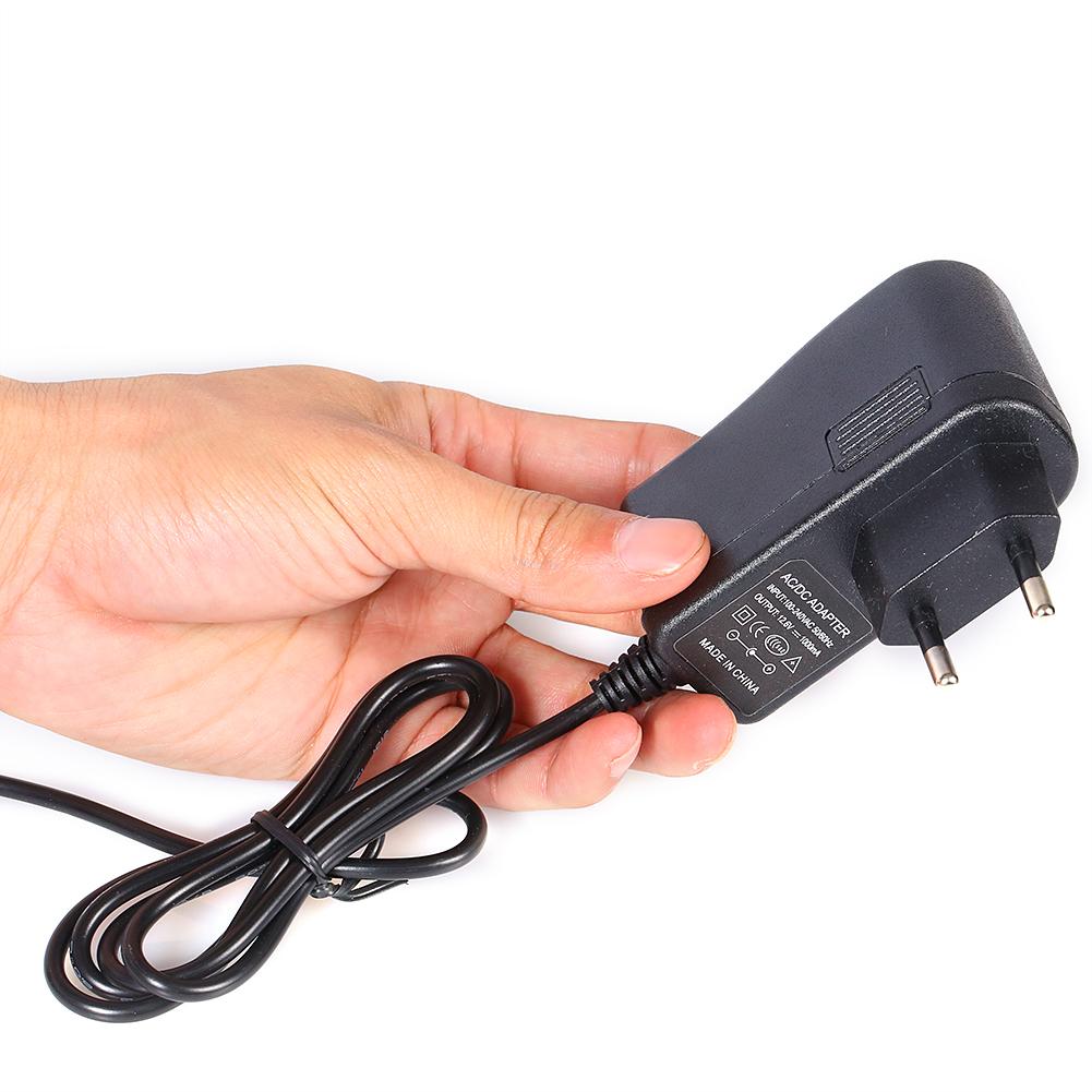 Clearance Price Car Jump Starter Power Bank 600A Portable Car Battery Booster Charger 12V Petrol Diesel Starting Device