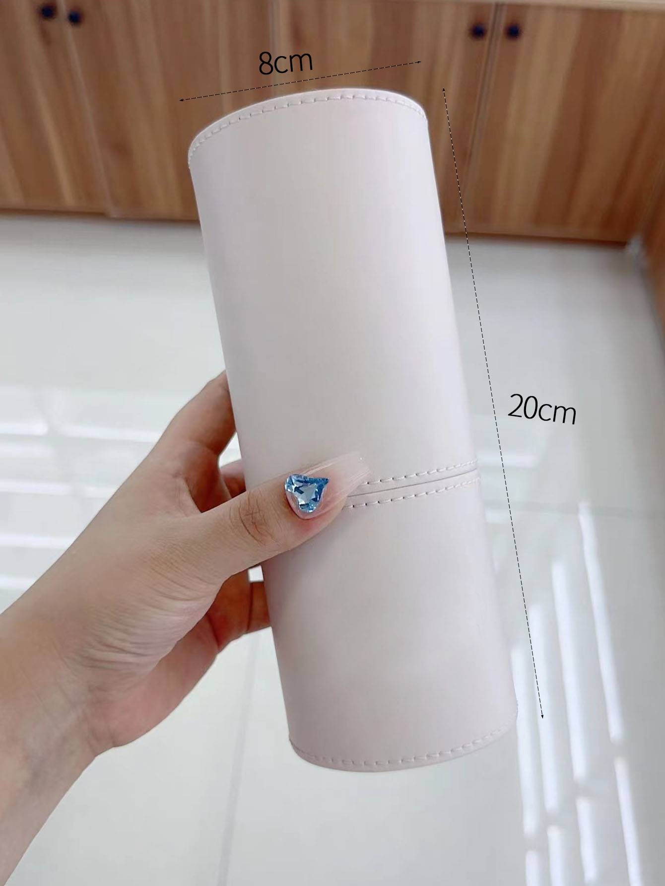 Makeup Brush Holder Large Capacity Make up Brush Case Organizer Cosmetic Cup Cylinder Storage Bag: Yellow