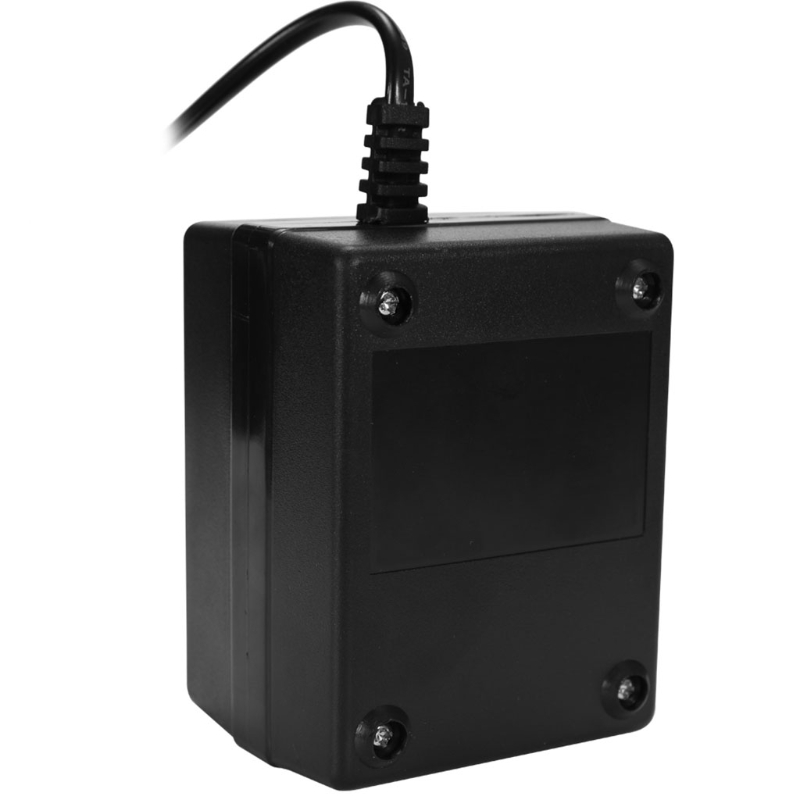 200W 230V to 110V Step Down Transformer Voltage Converter for High Power Appliances High Safety 3 Pin UK-Input Plug