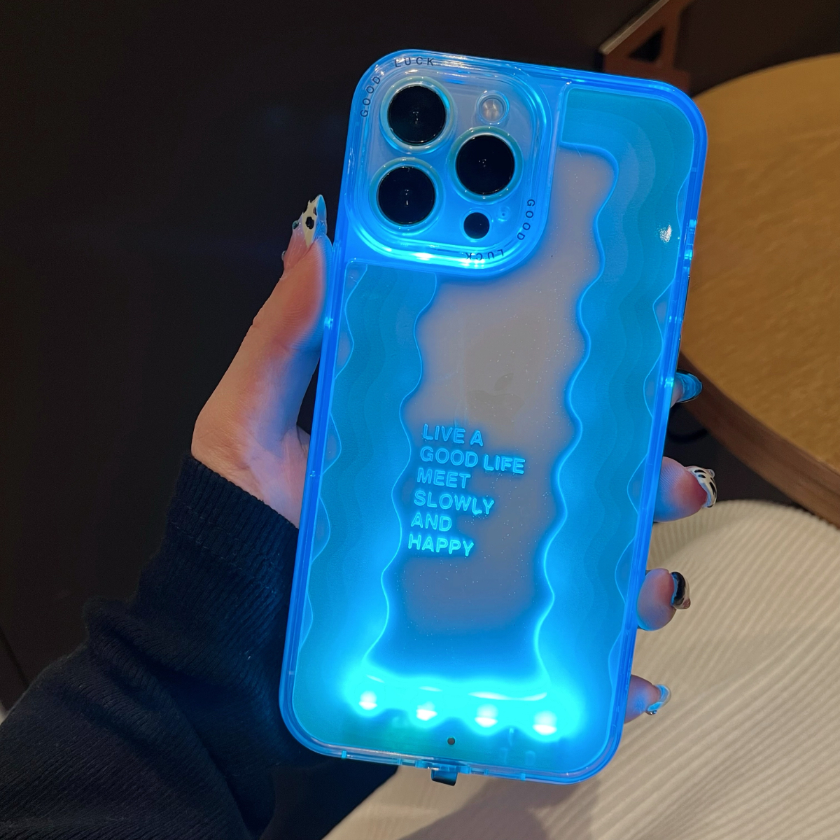 2025 5 couleurs appel lumineux éclairer Flash chanceux ondulé coque de téléphone pour iPhone 16 15 13 12 11 14 Pro Max Plus couverture antichoc