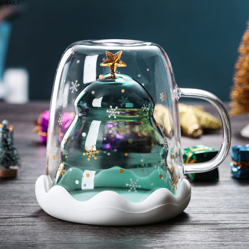 Schattige kerstboommok, dubbelwandige glazen koffiekopjes met siliconen deksel, sneeuwvlokster, kerstwijn, thee, melk, water, beker