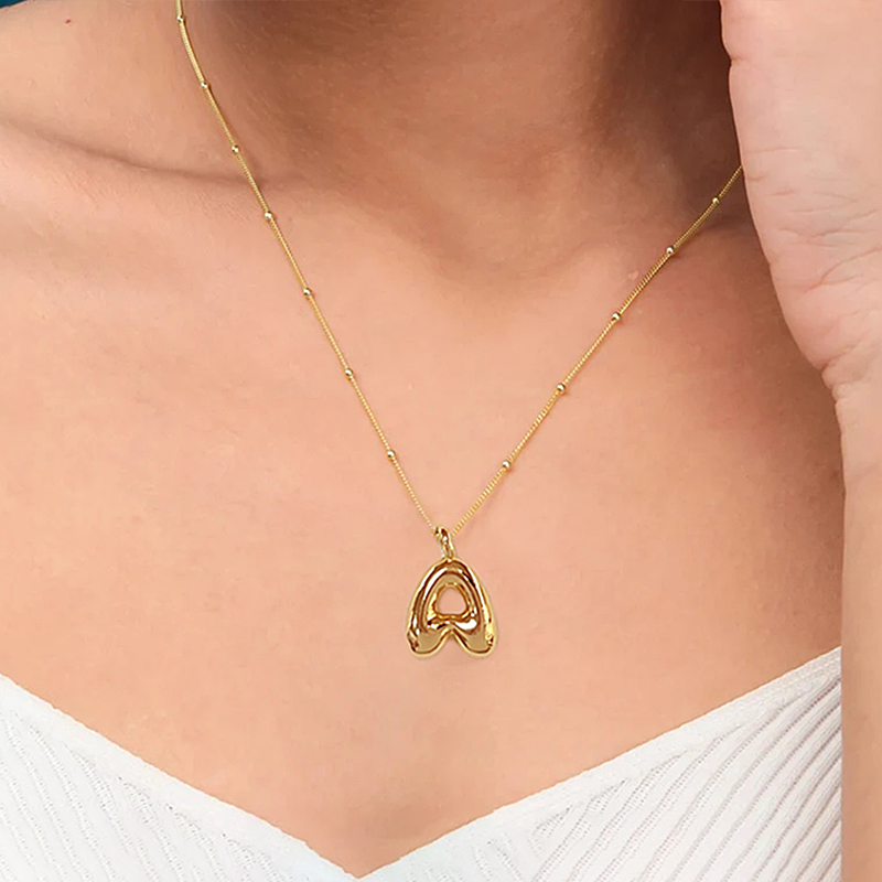MHS.sole Nuovo carino ottavino palloncino a bolle collana iniziale colore oro mini paffuto 26 lettere dell'alfabeto collana con ciondolo gioielli regali