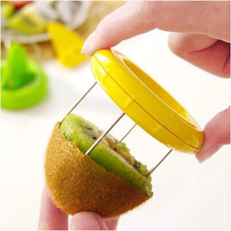Green And Yellow Mini Fruit Kiwi Cutter Peeler Slicer Kitchen Gadgets Tools Kiwi peeling tools For Pitaya 10.08