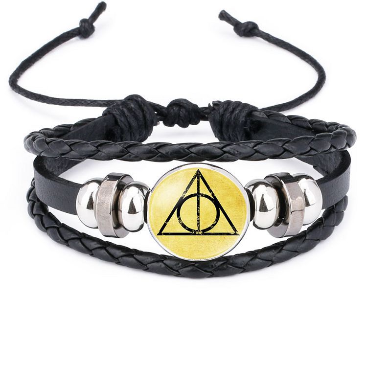 custom jewelry: G