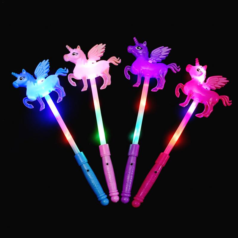 Bâton lumineux en forme de licorne pour les enfants acclamant les jouets lumineux de bâton lumineux de grand doigt