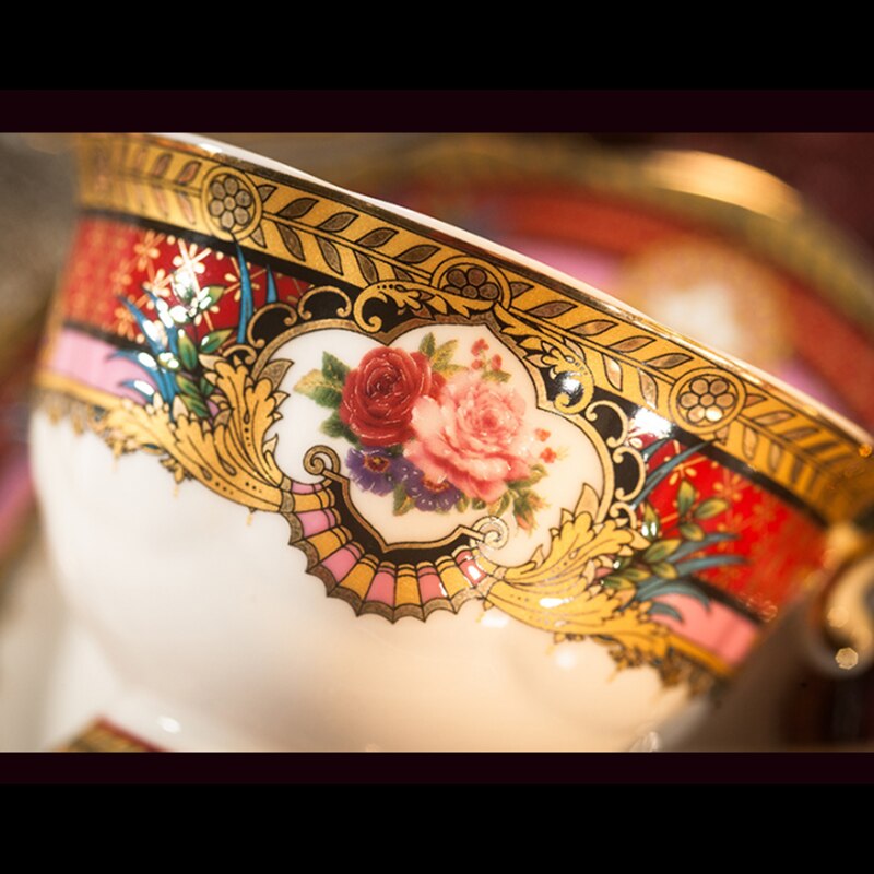 European Tea Cup Set and Saucer Afternoon Tea Golden Bone China Coffee Cup Teacup Bone China Coffee Cup Bb50